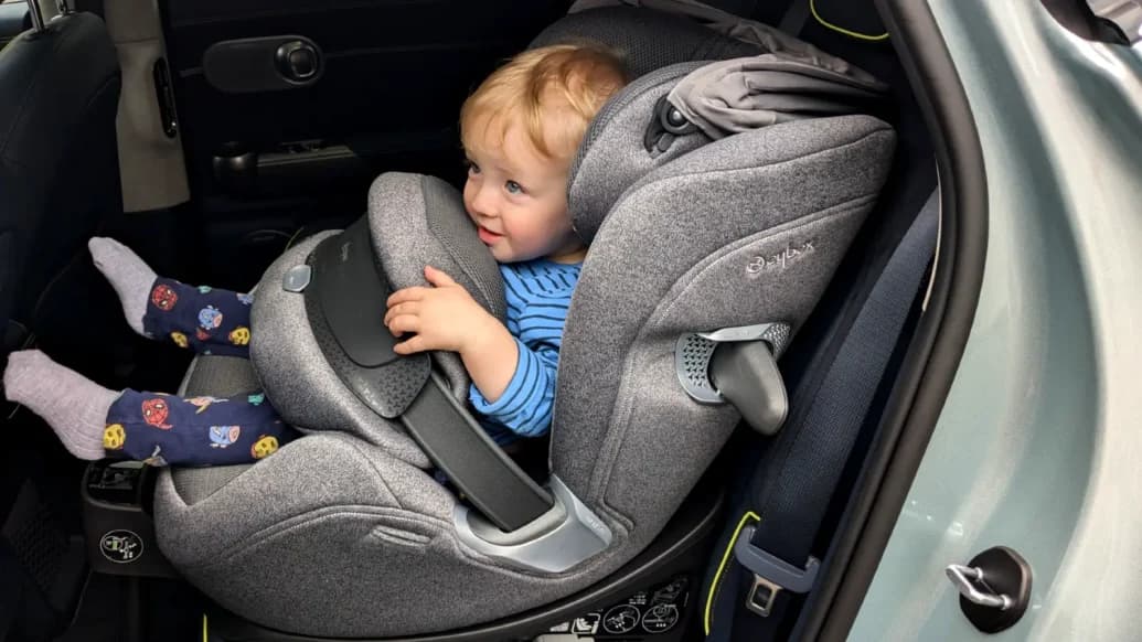 Cybex Anoris T2 i-Size Car Seat