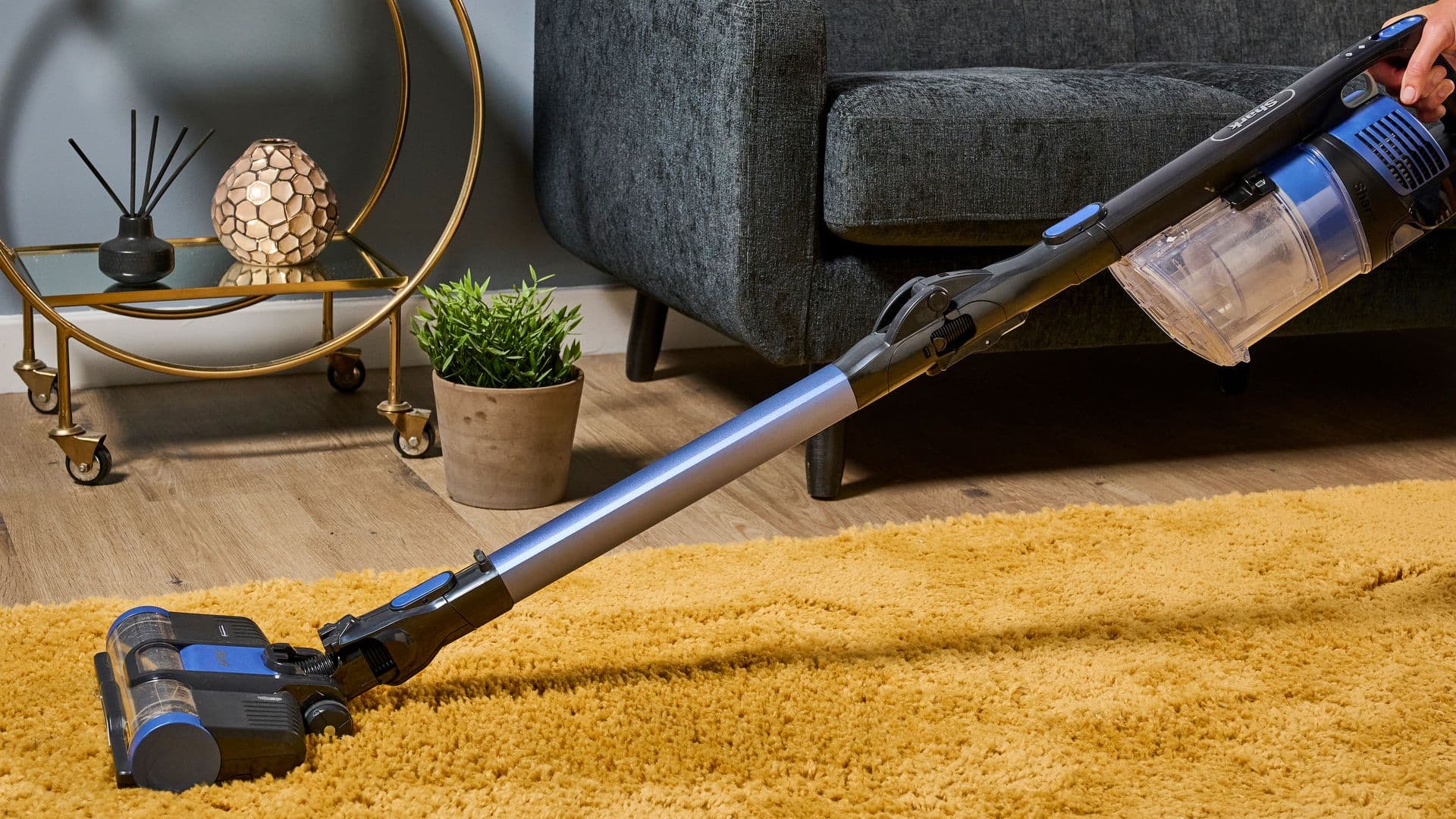 Shark IZ202UK Anti Hair Wrap Cordless Stick Vacuum Cleaner