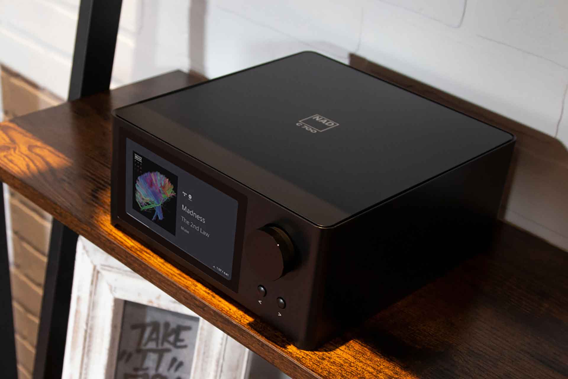 NAD C 700